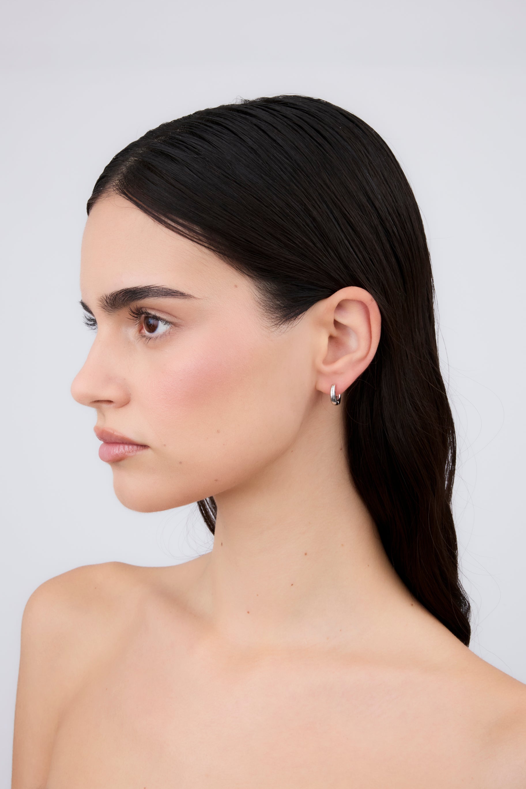 Mini Irregular Earring 7 mm