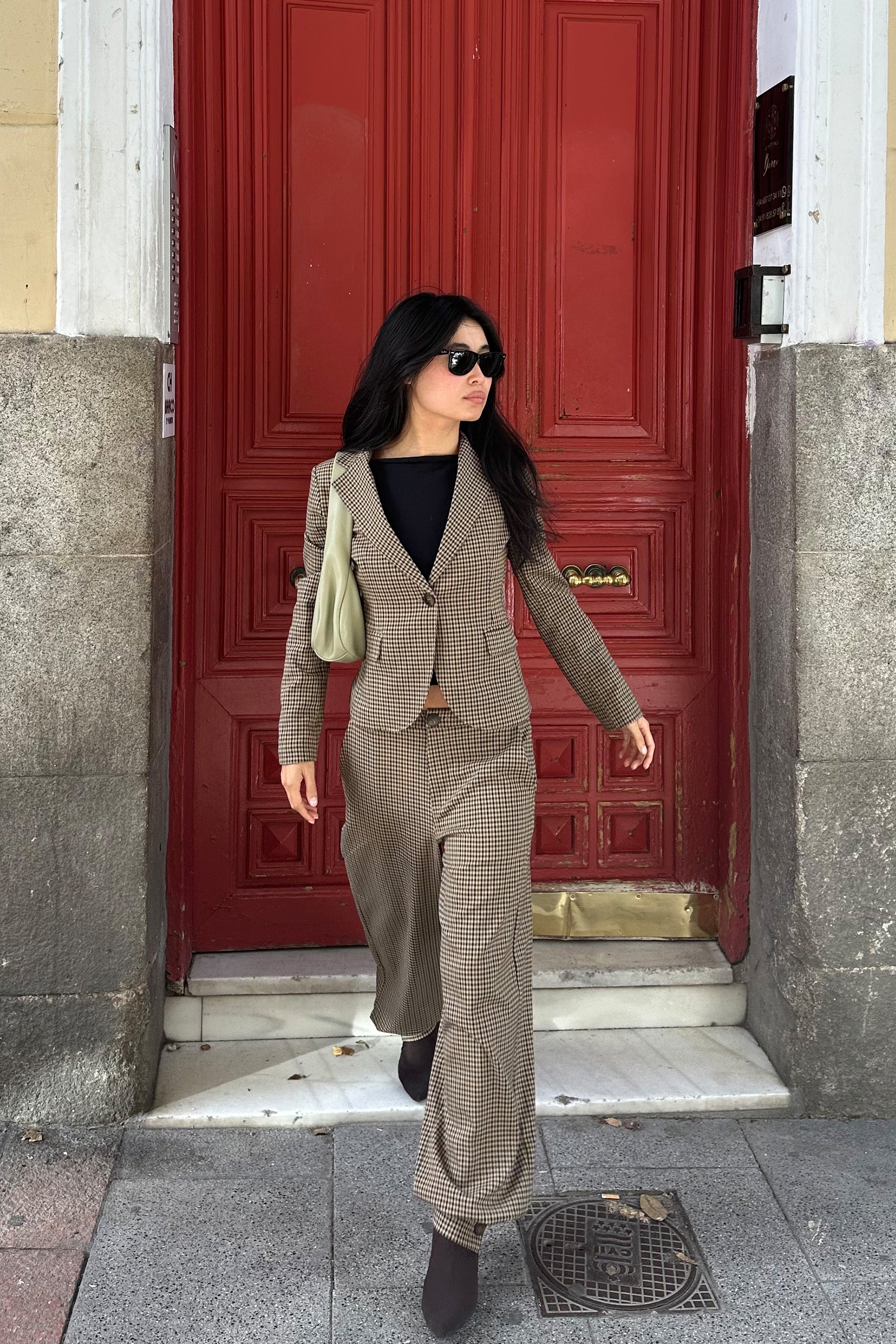 Ensemble de pattes de corbeau