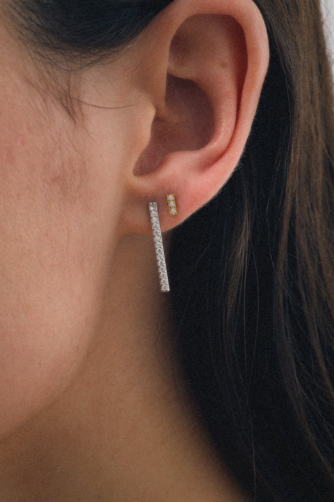 Zircon Bar Earring S