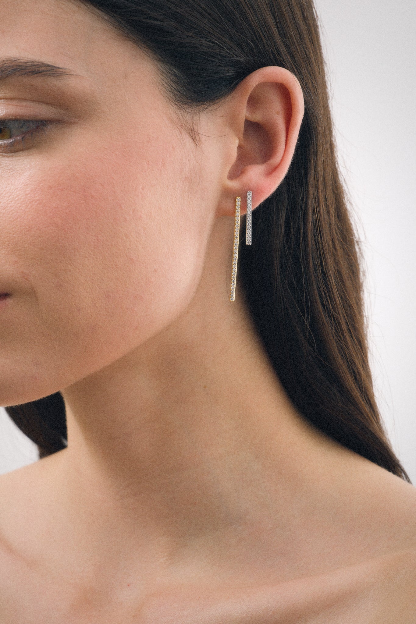 Zircon Bar Earring S