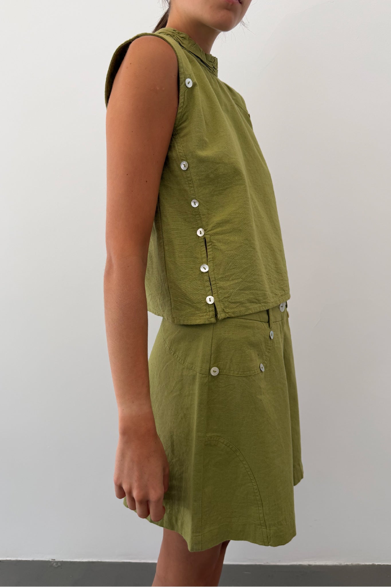Shorts Botones Nácar Verde