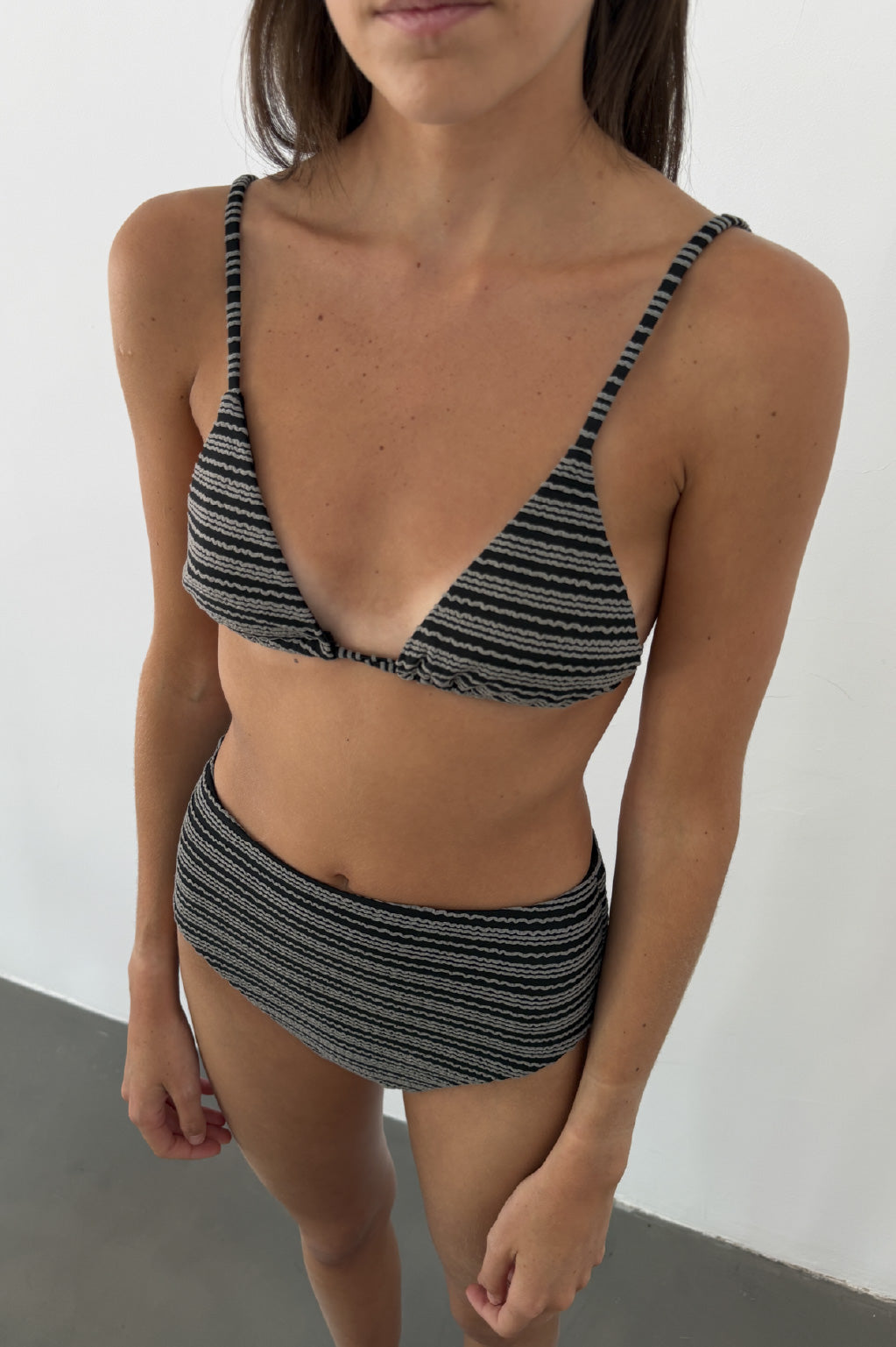 Bikini Top Básico Textura Negro