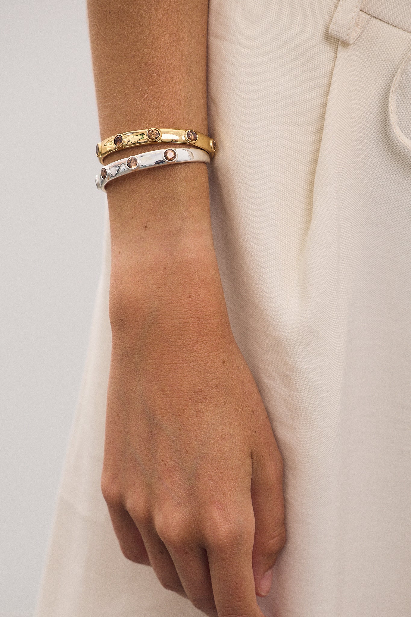Brazalete Circonitas Marrones