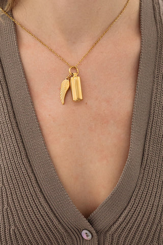 Collier Wing Capsule