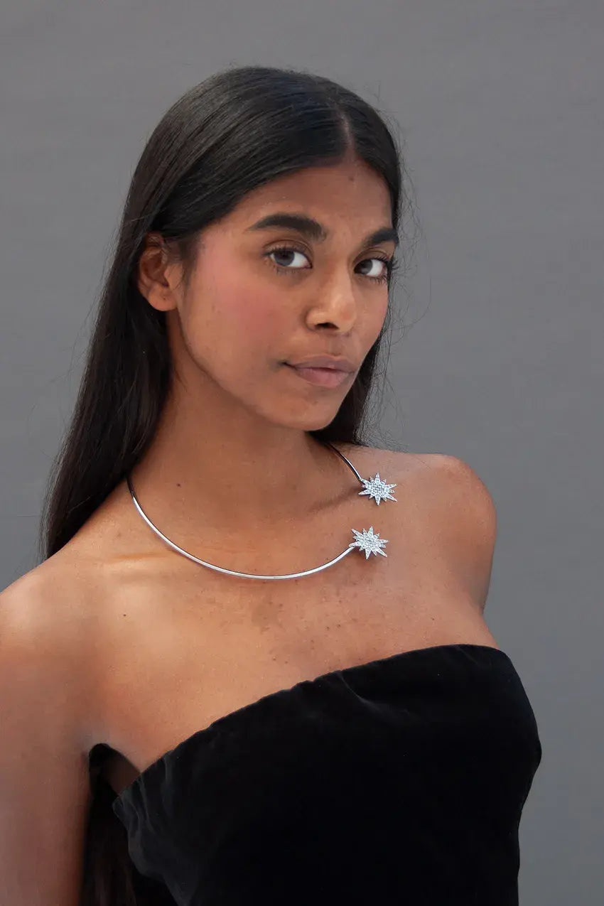 Rigid Necklace White Stars