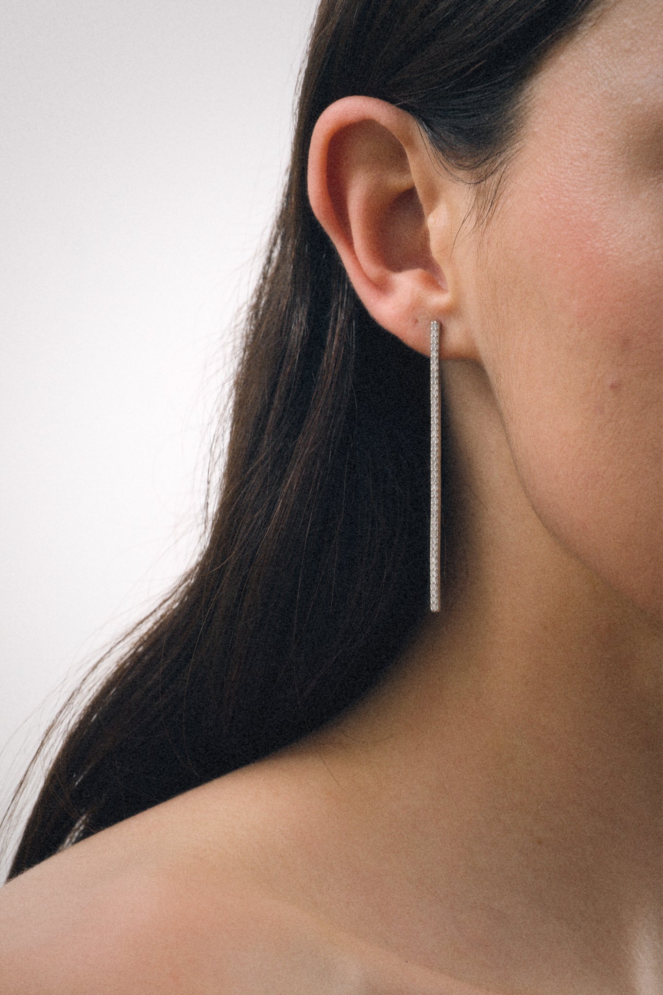 Zircon Bar Earring L