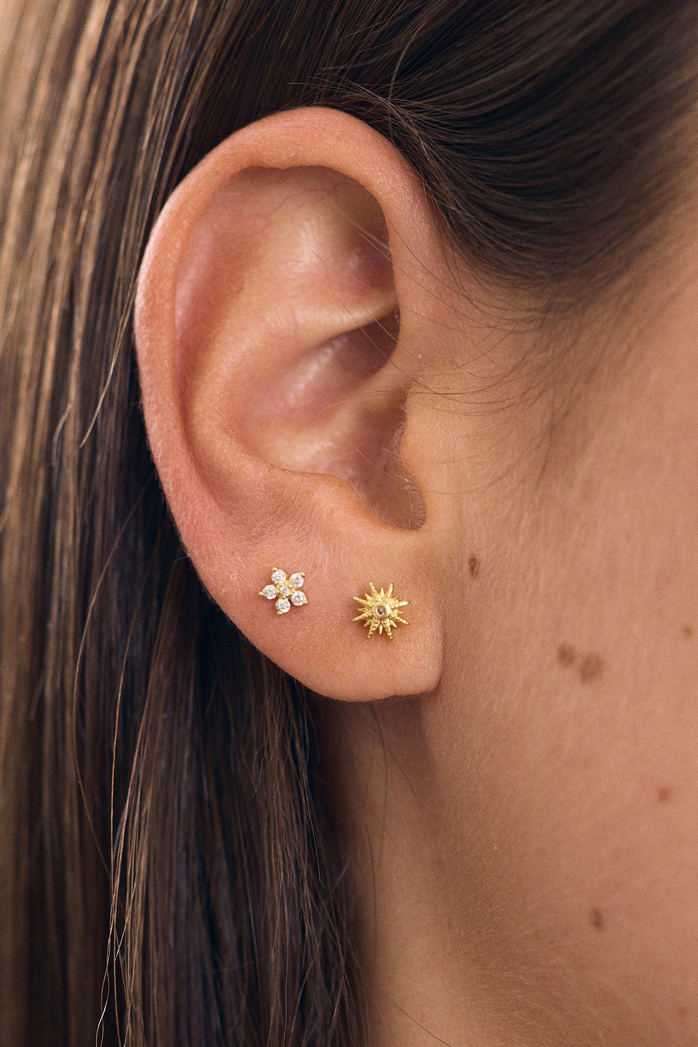 Mini Sun Zircon Earring