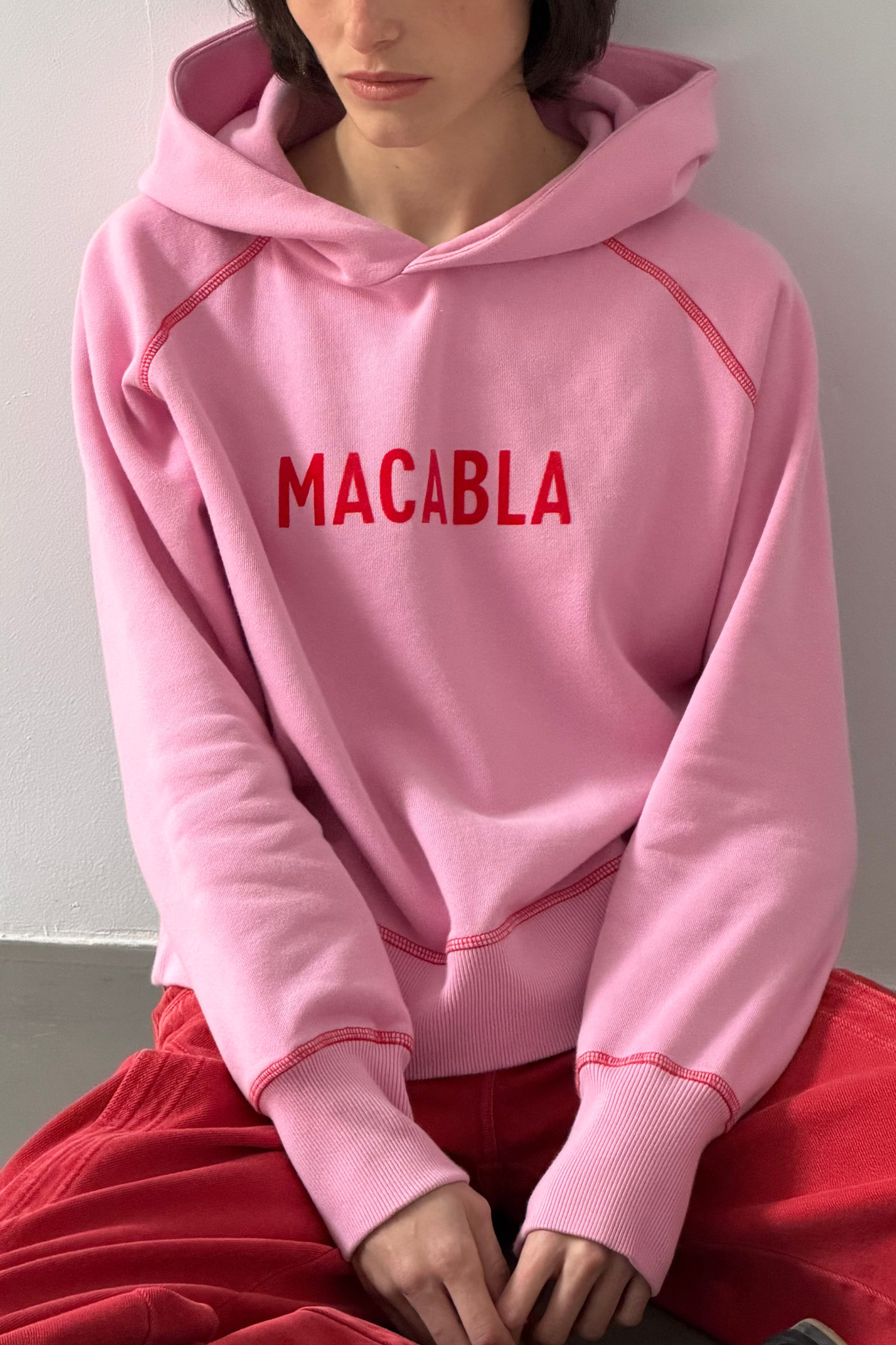 Sweat à capuche rose MACABLA