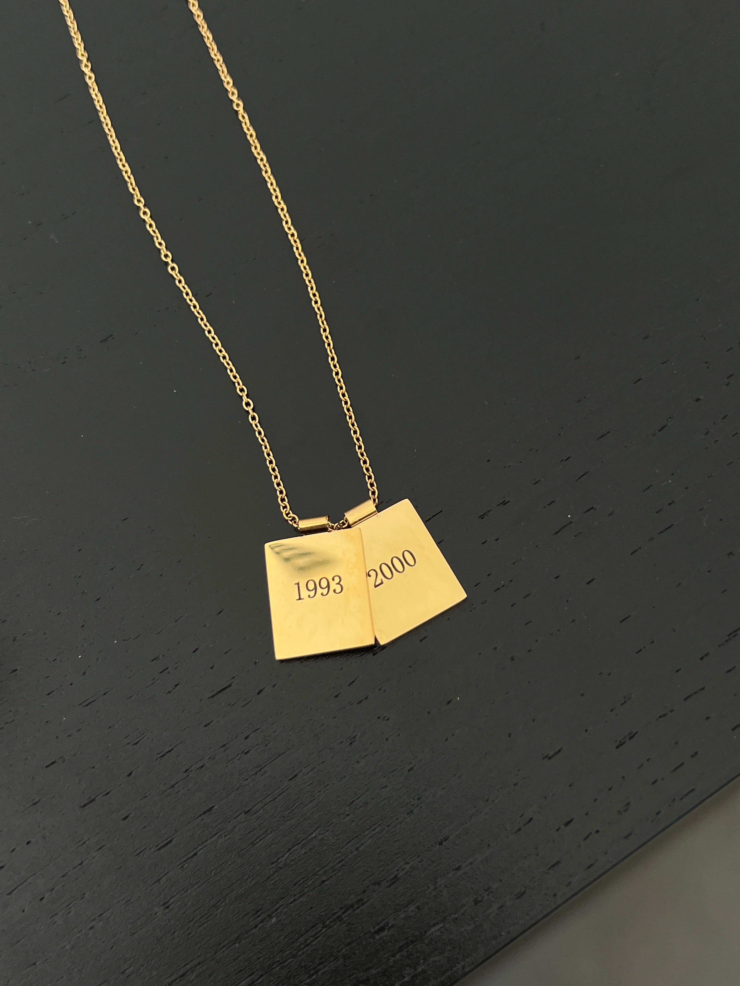 Customizable Double Plate Necklace